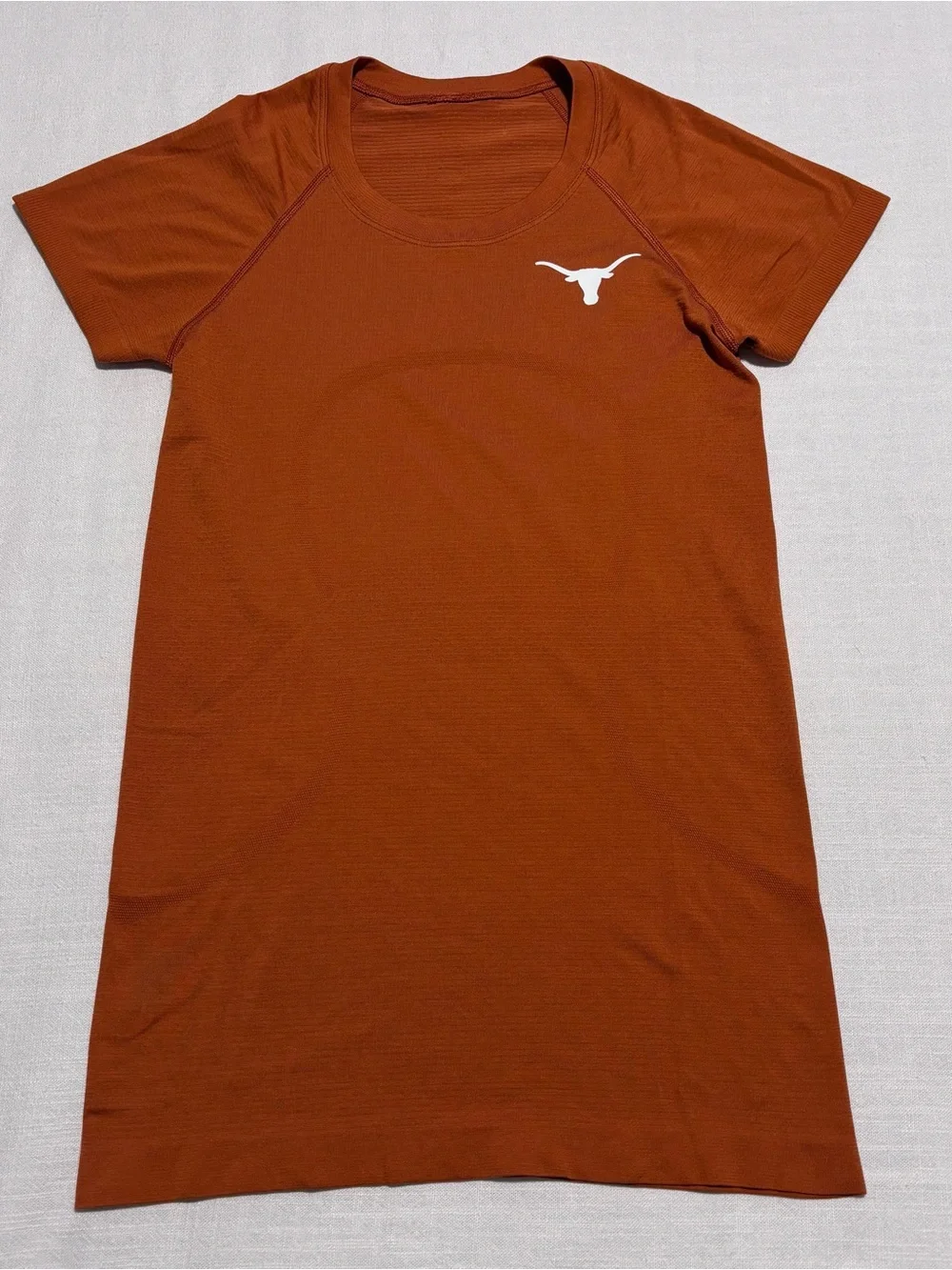 Texas Longhorns Lululemon Swiftly Tech Short Sleeve Tee | Size 4